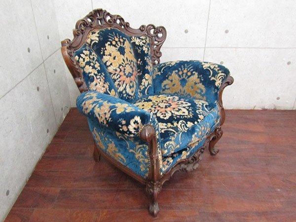 □美品□イタリア最高級□ロココ様式□鋲打ち□彫刻/レリーフ□透かし