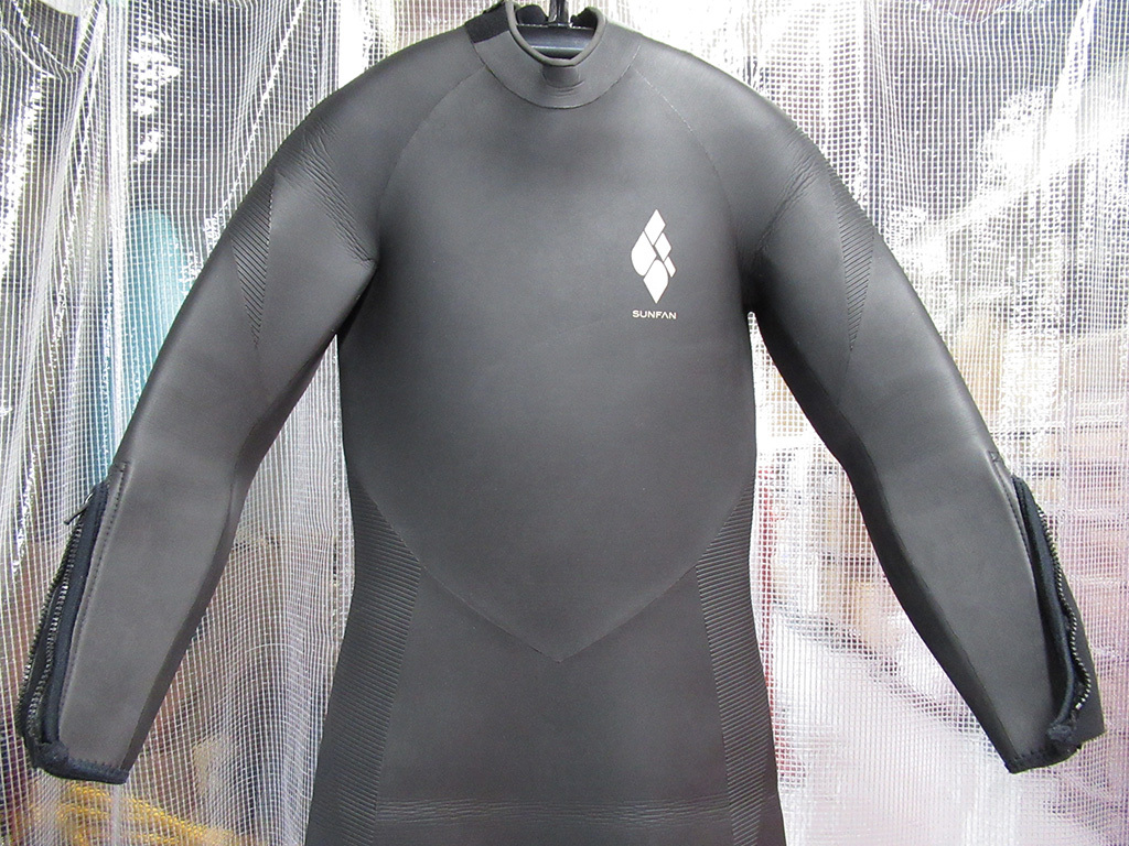 Yahoo!オークション -「ダイビング ウエットスーツ」の落札相場・落札価格