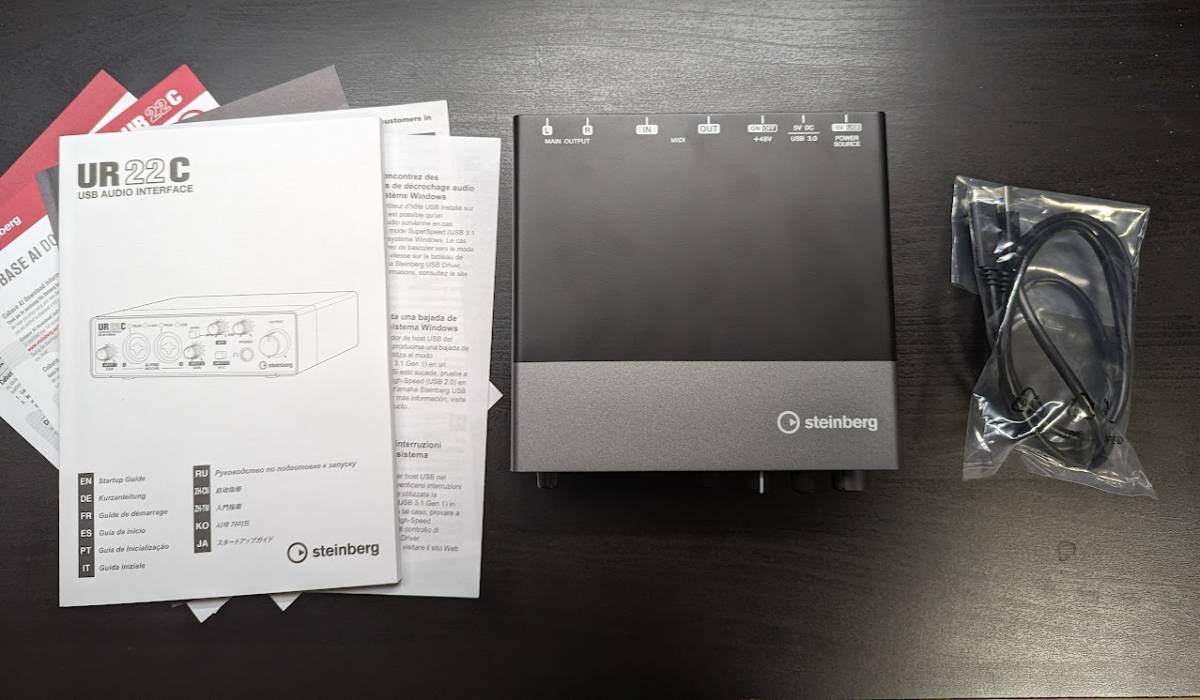 超美品・ライセンスあり】Steinberg UR22C オーディオインターフェイス 
