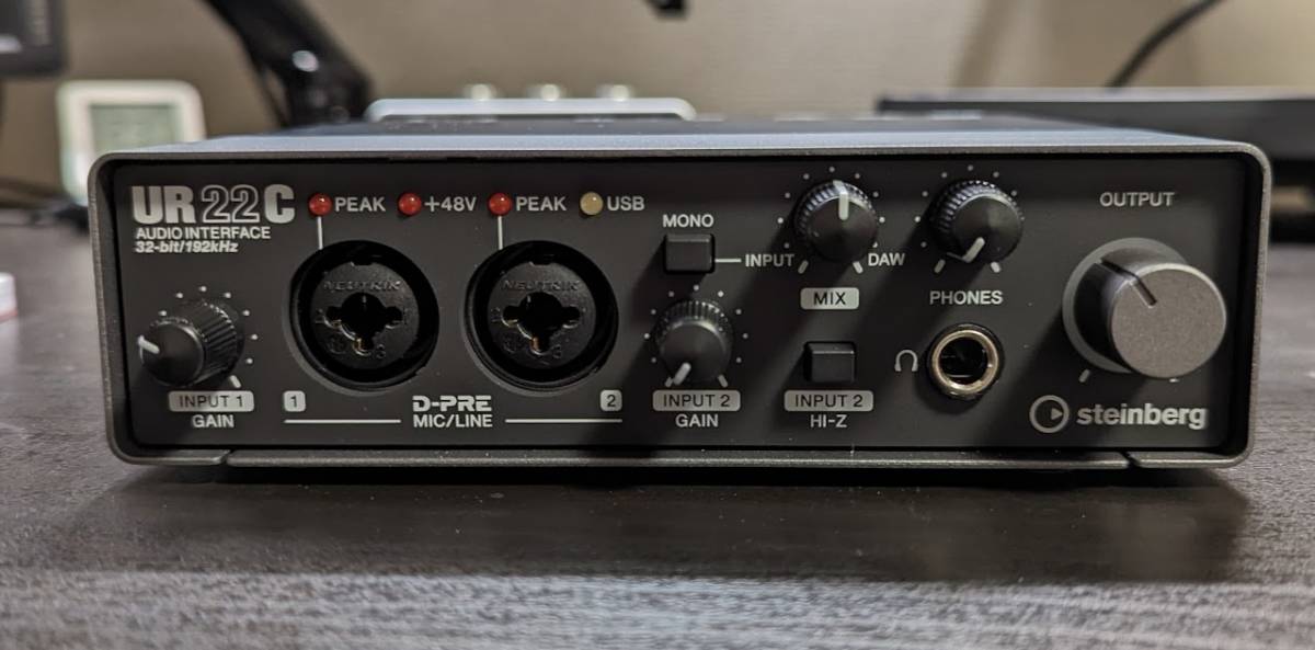 超美品・ライセンスあり】Steinberg UR22C オーディオインターフェイス 