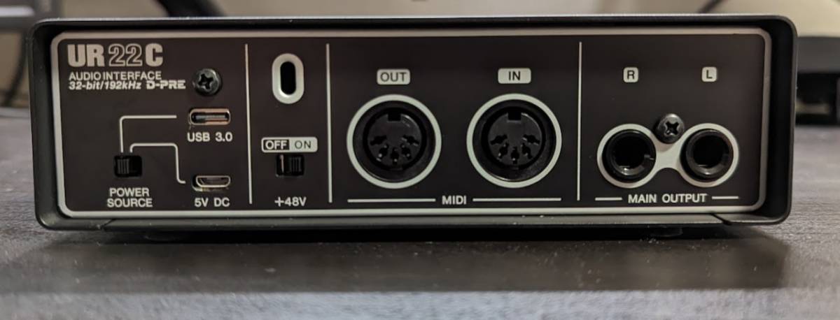 超美品・ライセンスあり】Steinberg UR22C オーディオインターフェイス 