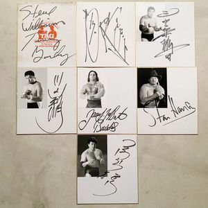 ジャンボ鶴田のYahoo!オークション(旧ヤフオク!)の相場・価格を見る
