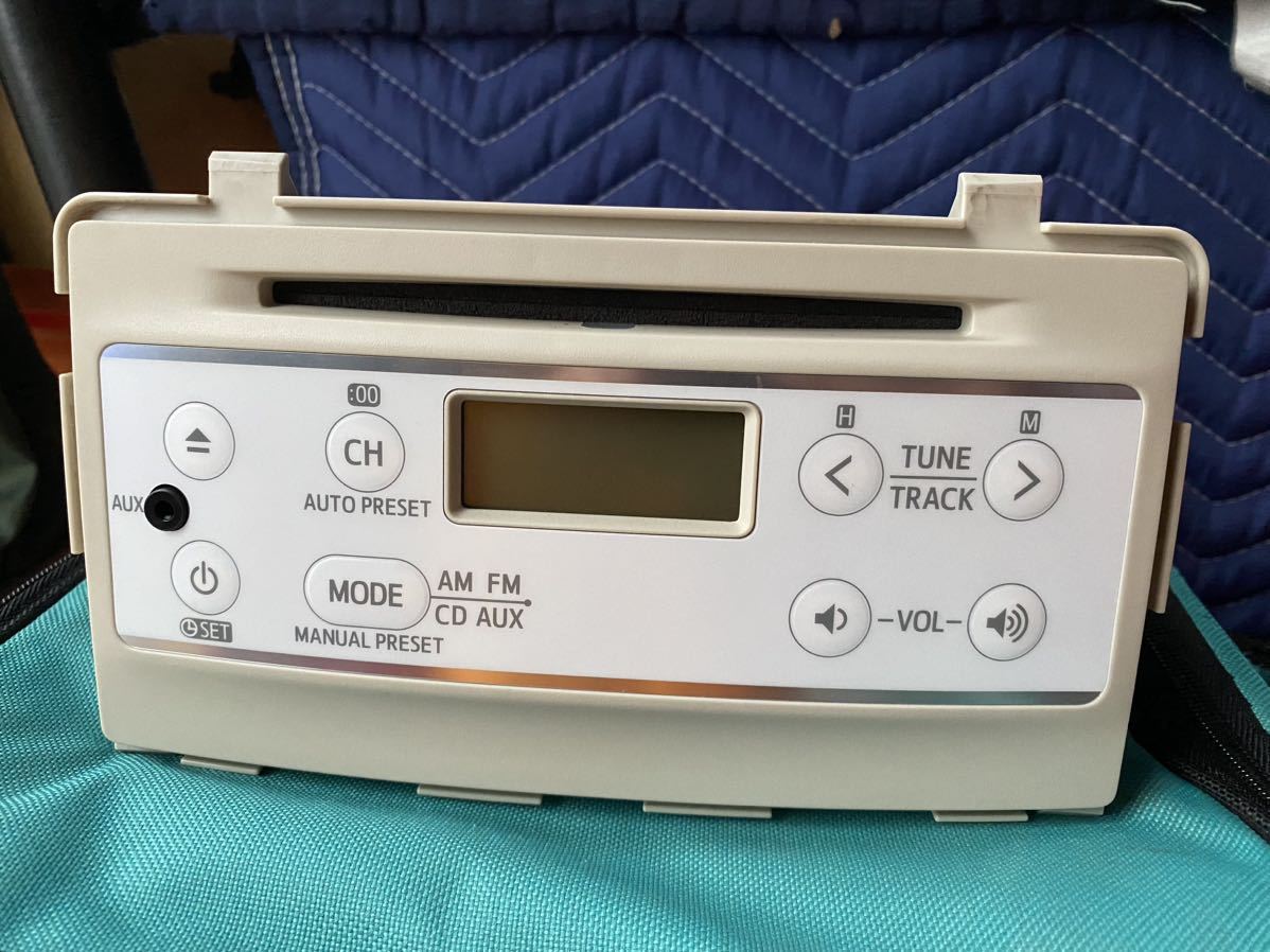L675S ダイハツ ミラココア 純正 オーディオ AUX CDプレーヤー 86180 