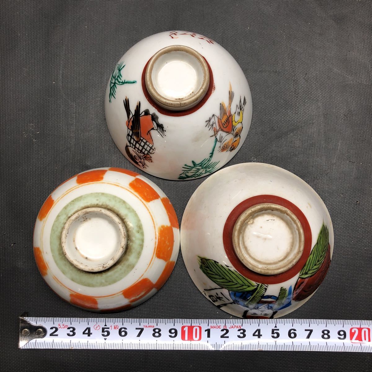 AI2618 古い陶器 4点まとめて 染付 お重箱 古い 子供茶碗 古絵付 