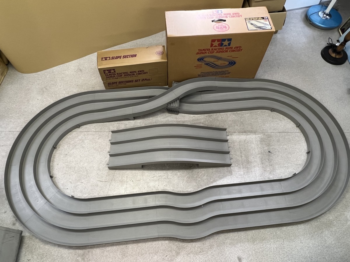 TAMIYA タミヤ レーサー ミニ四駆 ジャパンカップ Jr.サーキット 