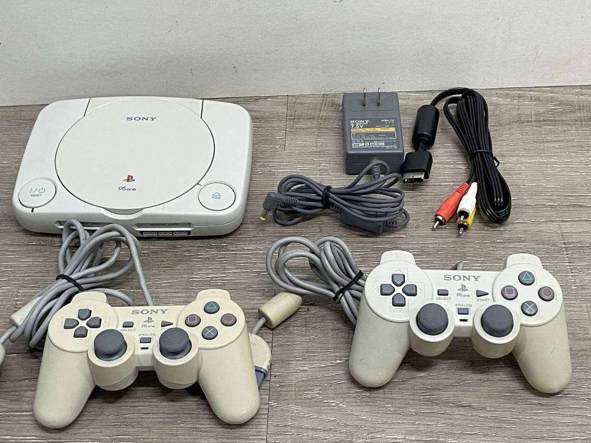 ☆ PSone ☆ プレイステーション one SCPH-100 動作品 状態良好 本体 