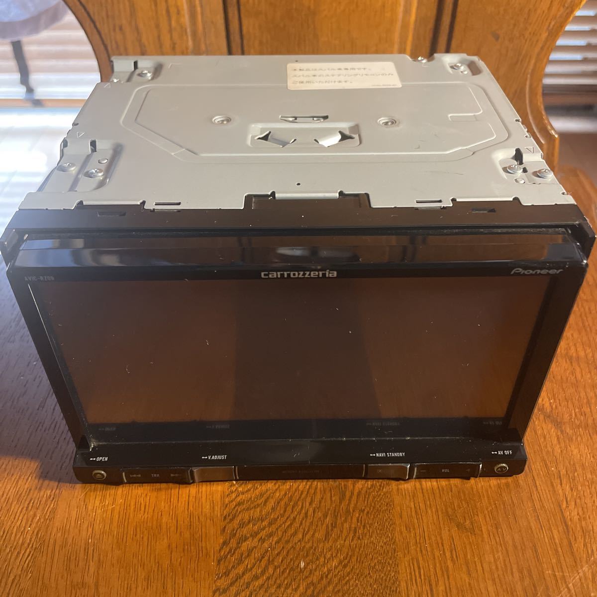 最安値，定番人気 カロッツェリア　メモリーナビ　AVIC-RZ09zp