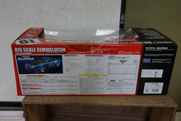スープラのNIKKOの1/10ビッグスケールセミデラコンです。 自動車