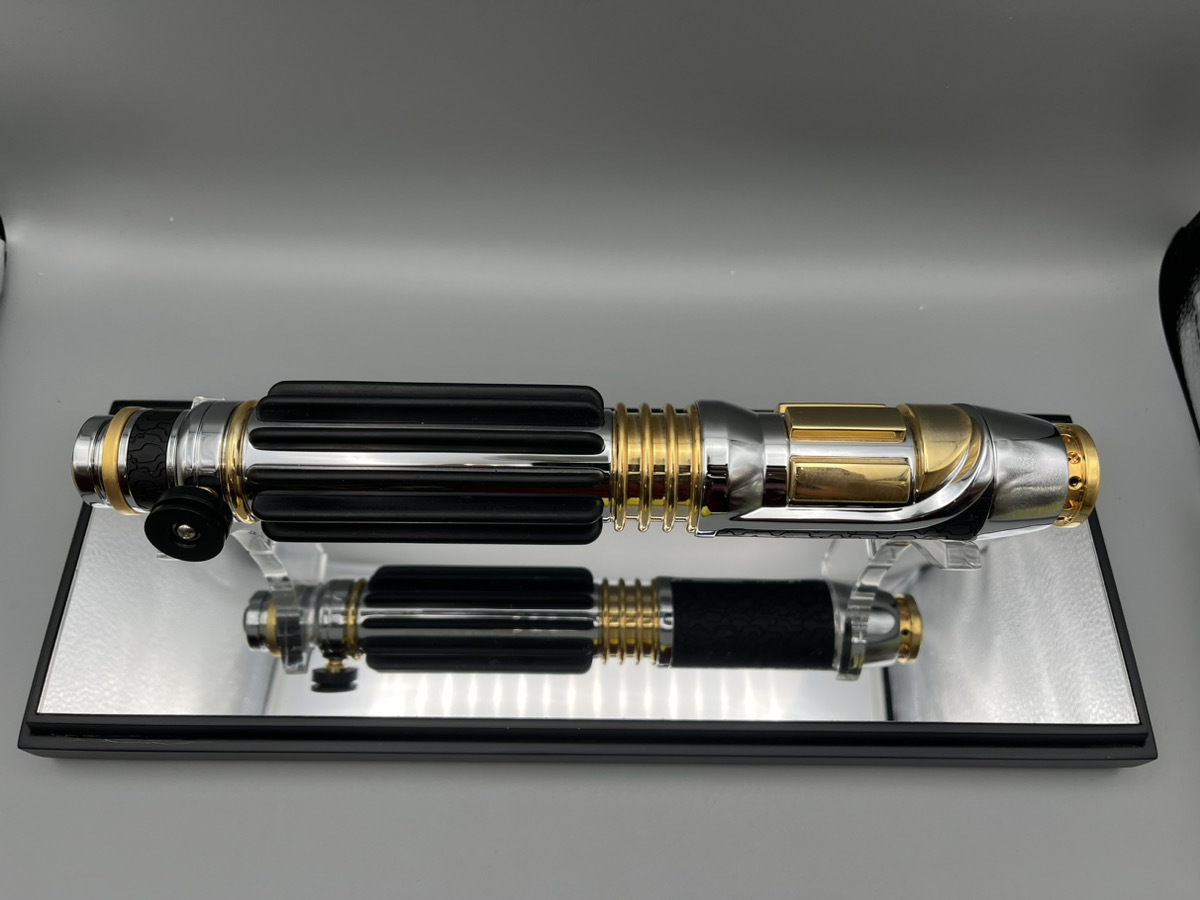 マスターレプリカ社製 メイス・ウィンドウ EP2版ミニ ライトセーバー