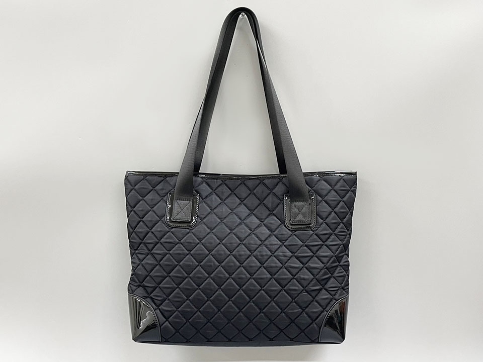 非売品】ノベルティCHANEL 黒 トートバッグ ロゴ入り 【公式通販】