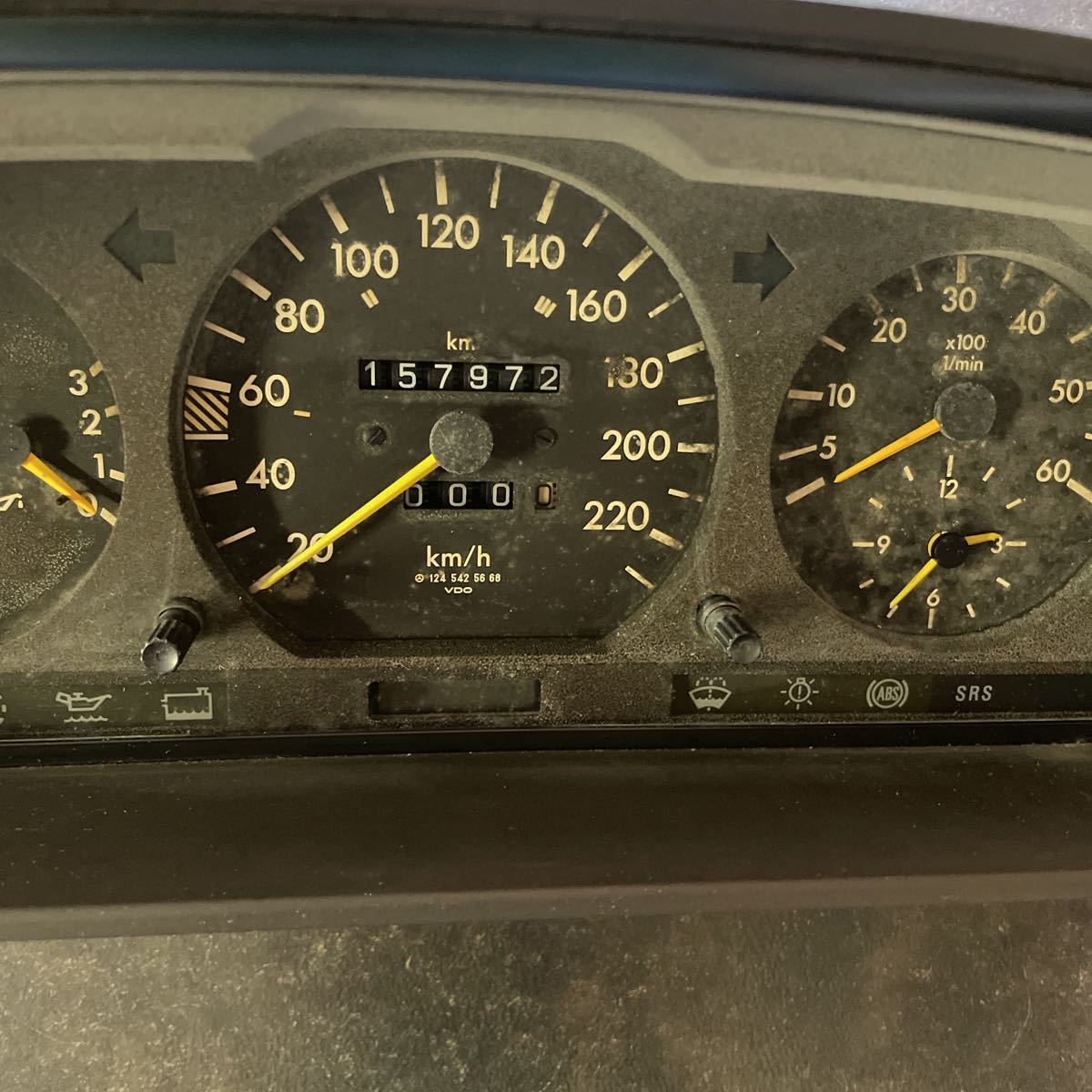 メルセデスベンツ　W124 メーター　E300 D 124 543 86 22_8