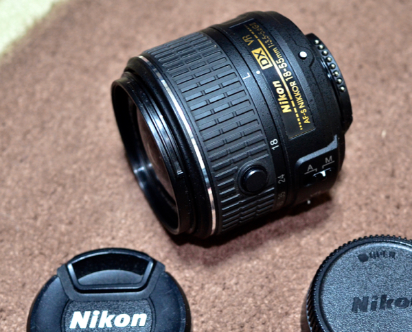 AF-S DX NIKKOR 18-55mm f/3.5-5.6G VR II