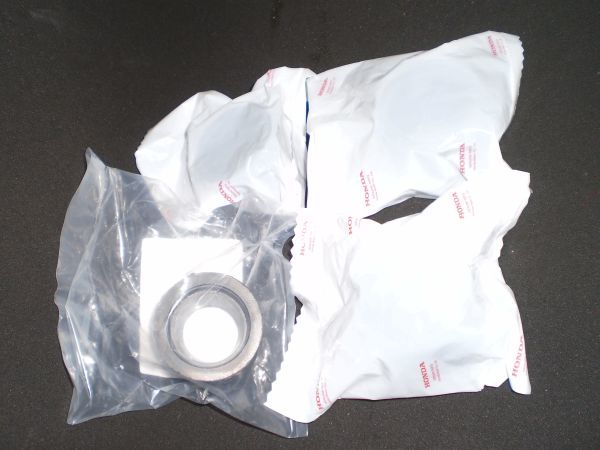  MC22 前期 純正 インシュレーター 4個 １台分 送料350円 CBR250RR キャブレター ジョイント ゴム パイプ インシュ .kaz.0x4(キャブレター)｜売買されたオークション情報、yahooの商品情報をアーカイ ホンダ用