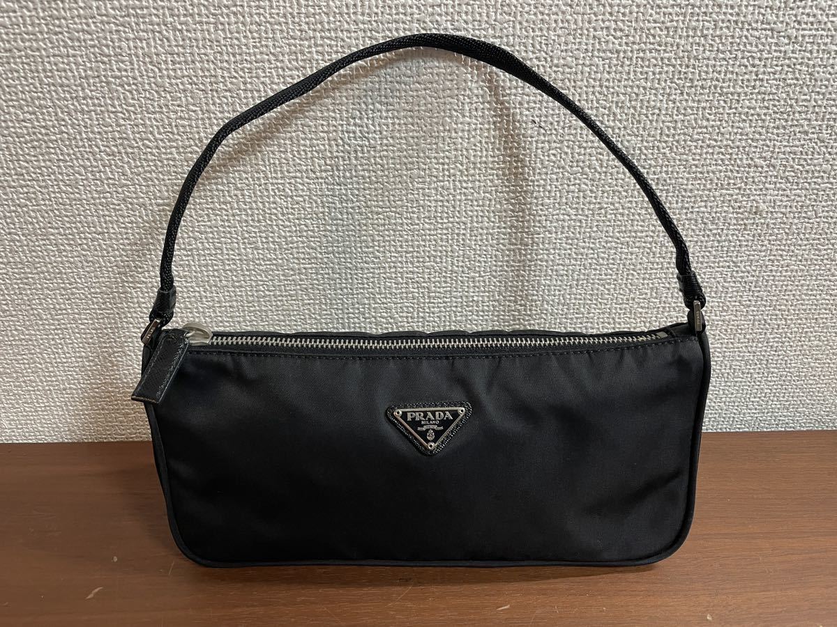 美品】 PRADA プラダ ナイロンポーチ ミニハンドバッグ 三角プレート