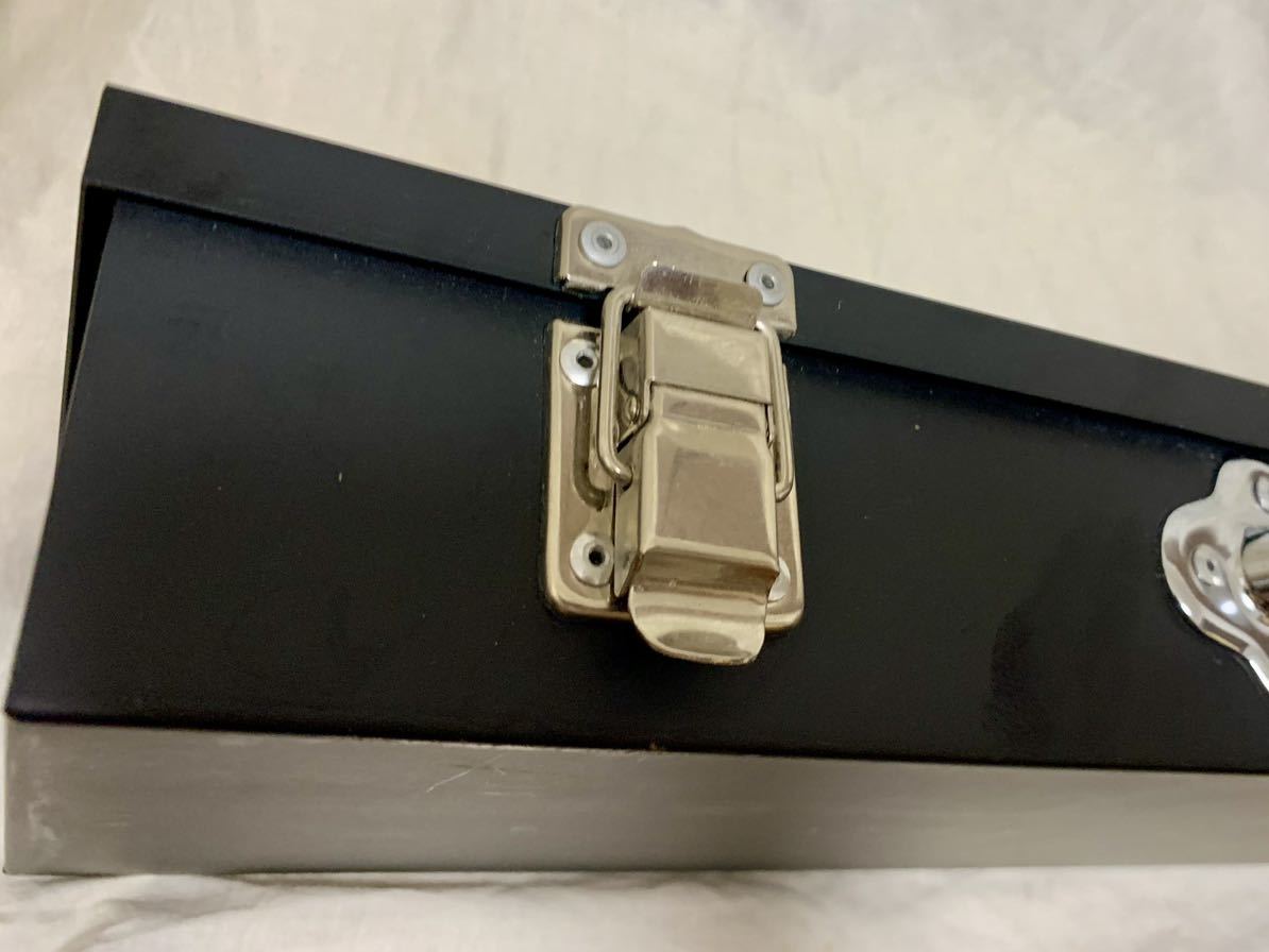 道楽 DOWLUCK ベイタッシュ50 ベイタッシュケース ザウルス