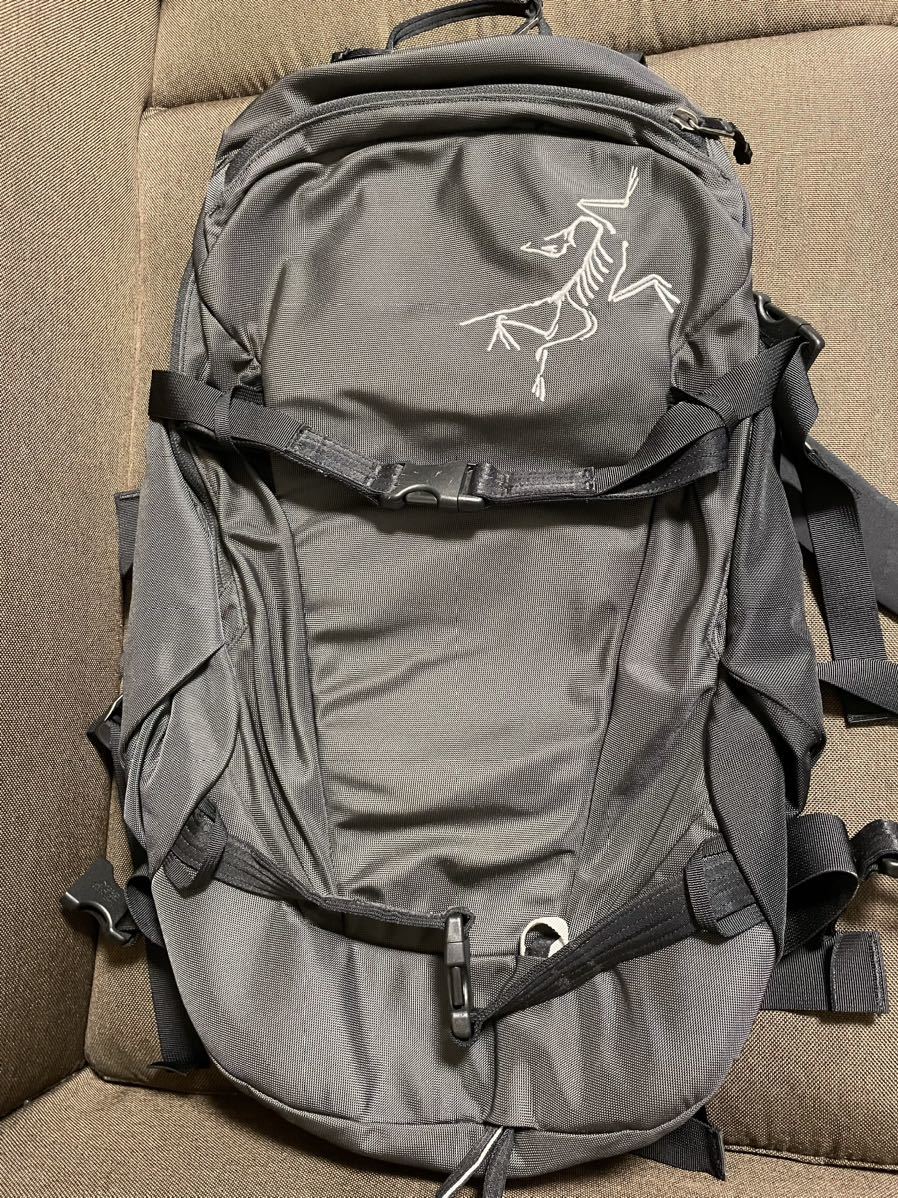 ARC’TERYX アークテリクス QUINTIC 28 バックパック 美品バックパック スノーボード　スキー　バッグカントリー