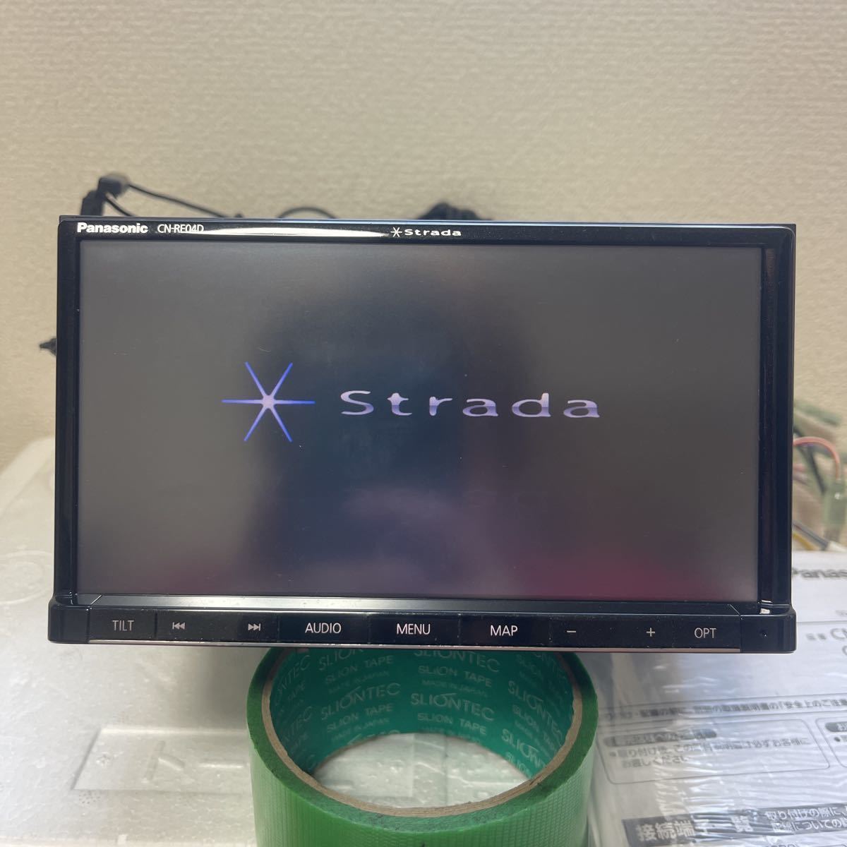 パナソニック ストラーダ CN-RE04D 地図2017 フルセグ Bluetooth
