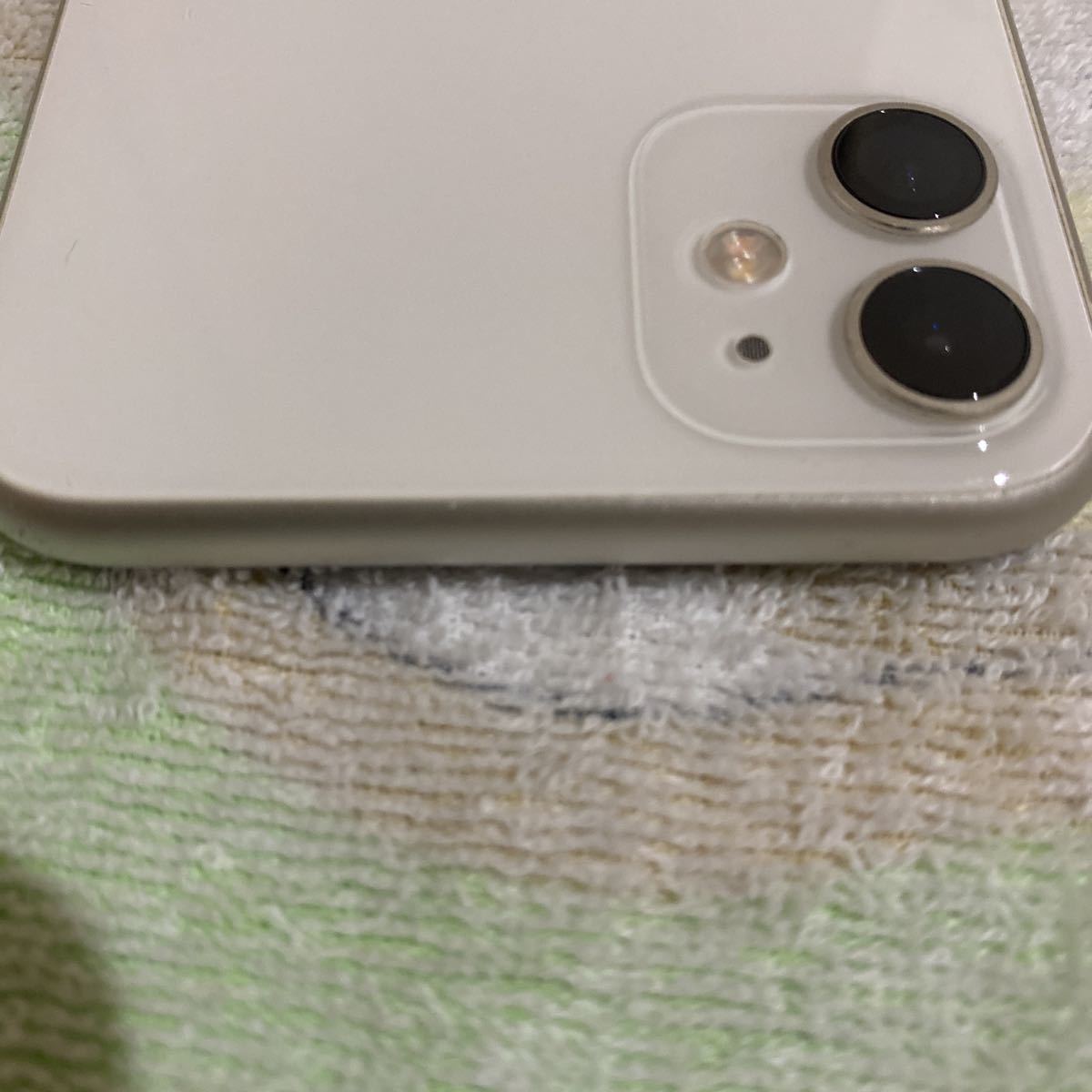 即購入OK】iPhone11 ホワイト 128GB SIMフリー 画面割れなし Amazon