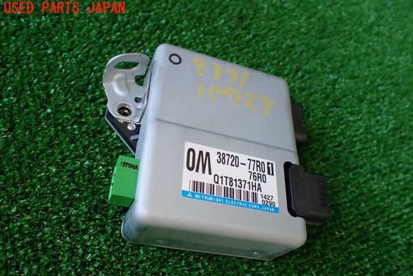 1UPJ-93716135]ジムニー(JB64W)パワステコンピューター 中古