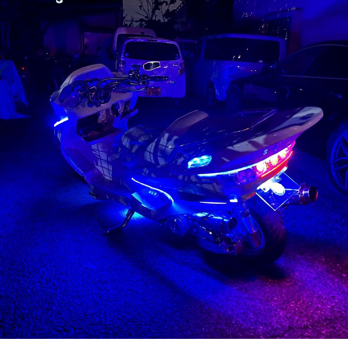 ☆売り切り☆マジェスティc250 ホワイト フルカスタム ブルーLED 