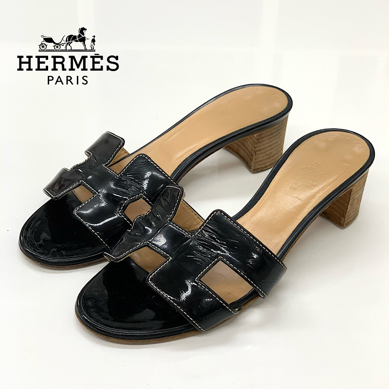 7739 エルメス オアジス パテント サンダル ブラック
