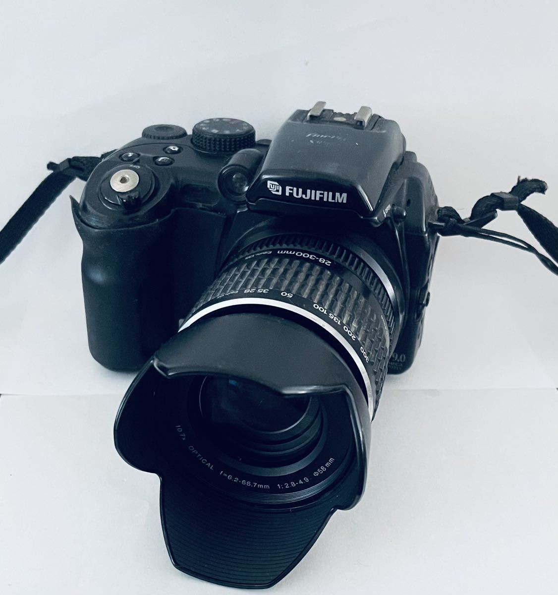 Fujifilm finepix s9500 フジフィルム