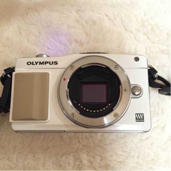 ⭐オリンパス E PM 2 ボディ⭐ホワイト 送料無料⭐ オリンパス OLYMPUS
