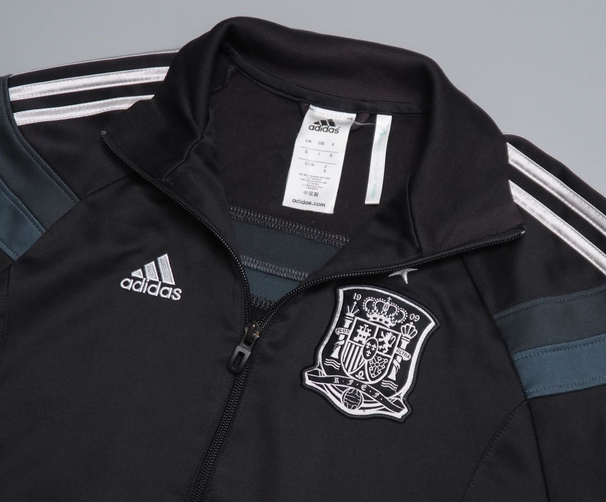 TG2322 adidas アディダス サッカー スペイン代表 アンセムジャケット
