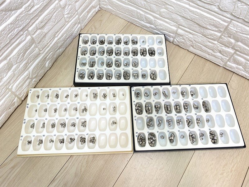 超激得，豊富な 三金 サンプラチナ 乳歯冠 歯科技工士 歯医者(その他)｜売買されたオークション情報、yahooの商品情報をアーカイブ公開 - オークファン その他