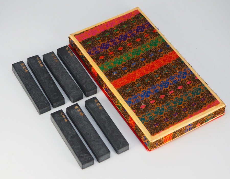 【治】中国墨七点☆元箱付　中国古墨/文房四宝/書道具文房具　NV45