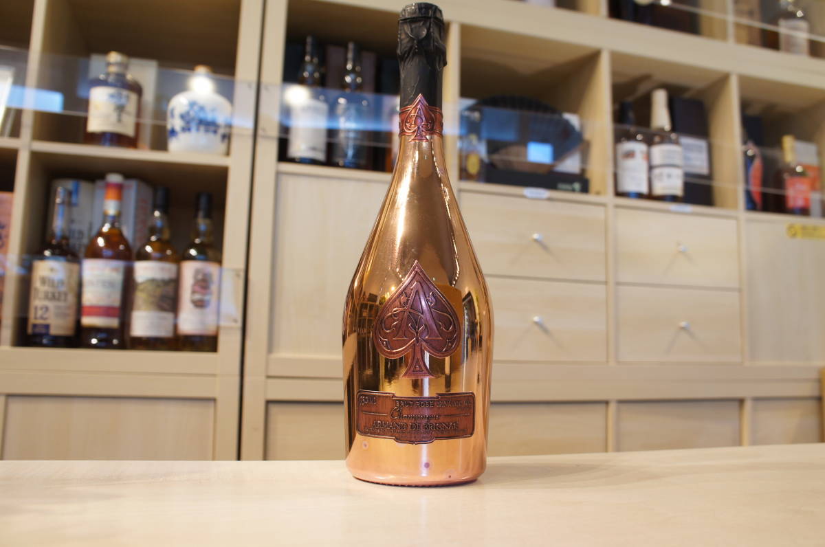 82321 ARMAND DE BRIGNAC（アルマンドブリニャック）ロゼ ピンク 12.5％ 750ml※ボトルダメージ