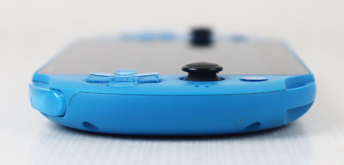 S★ジャンク品★ゲーム機 『PlayStation Vita アクアブルー』 SONY/ソニー PCH-2000ZA23 PSVITA 箱・説明書類のみ付属 ※左スティック不調 本体 Vita SONY