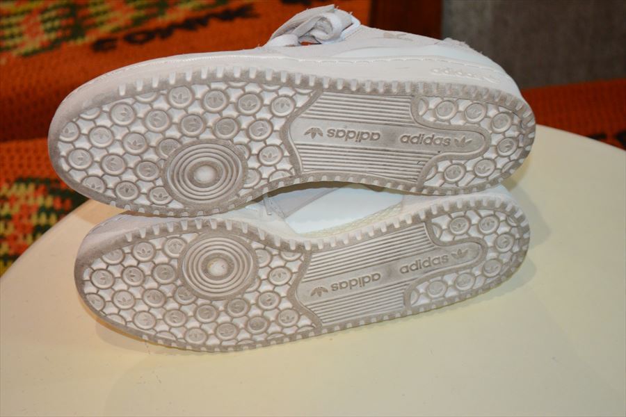 アディダス　adidas　FORUM　LOW　GX8635　スニーカー　シューズ　靴　27.5（US9.5） D4065