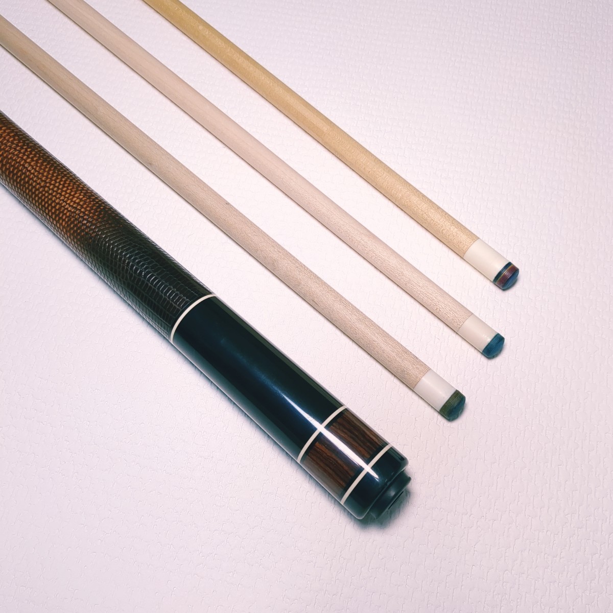 美品★高性能★キースアンディ/Keith Andy カスタムキュー ★3シャフト