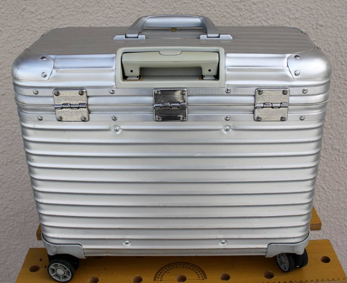 RIMOWA トパーズ パイロット 4輪 37L キャリーケース 932 51