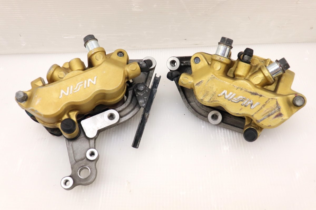 33774 CB400SF VTEC REVO NC42-13046** フロント ブレーキ キャリパー