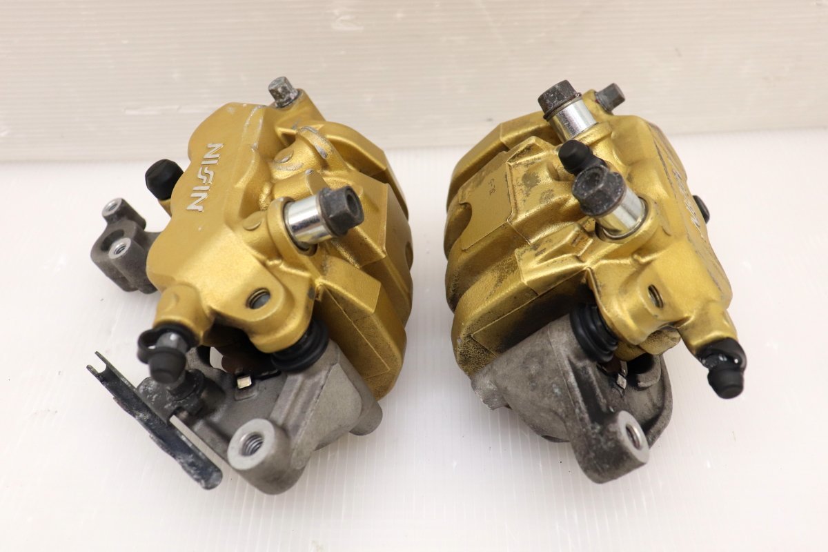 ４枚セット。 33774 CB400SF VTEC REVO NC42-13046** フロント ブレーキ キャリパー