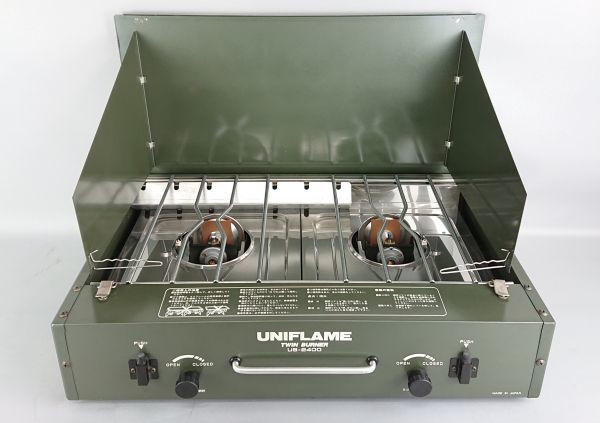 美品 UNIFLAME ユニフレーム ツインバーナー US-2400 カセットガス
