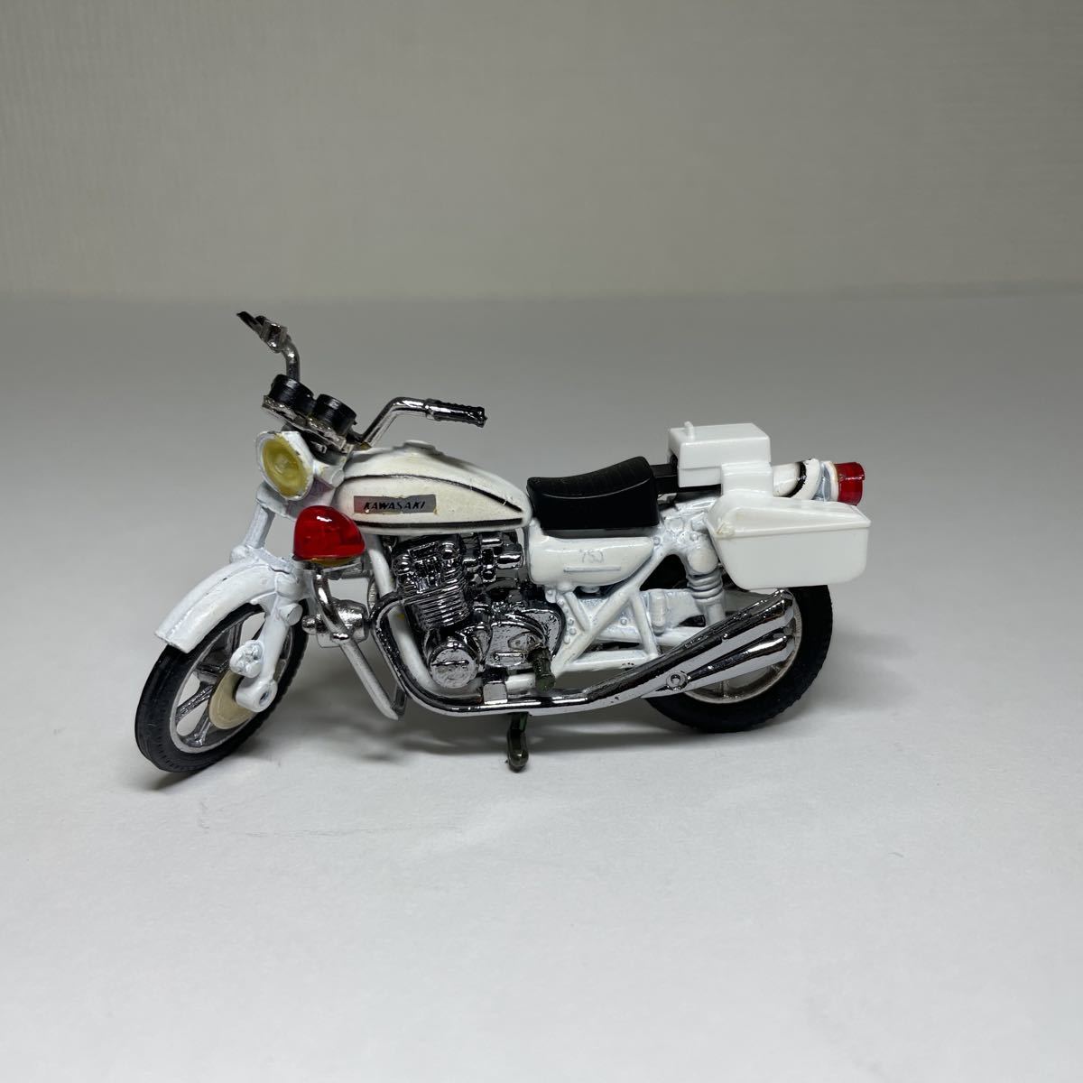1円〜【超希少】カワサキ Z-750 Four 白バイキャストホイル 株式会社 