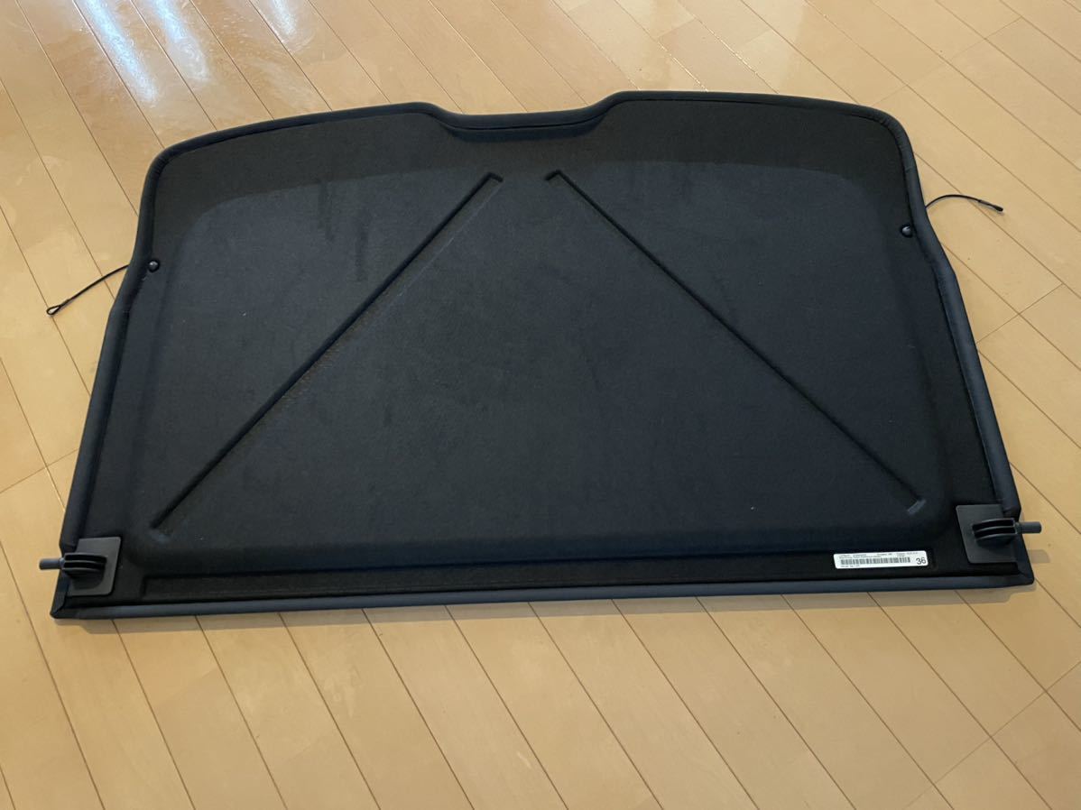 ポルシェ純正 マカン（95B） ラゲッジカバー（トノカバー） ポルシェ