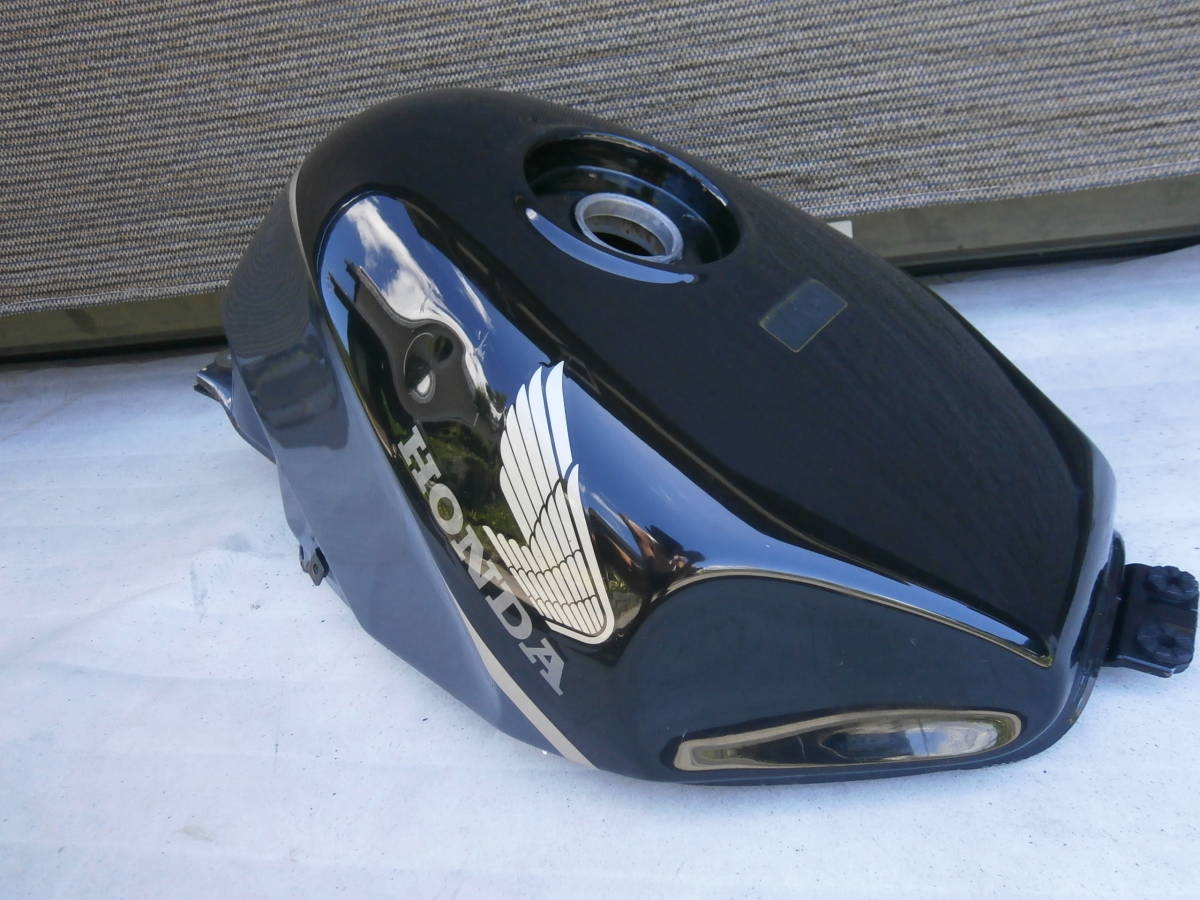 mc19ニハリ純正タンク 即決 送料込み ホンダ mc19 cbr250r 純正ガソリンタンク 純正色 ニハリ