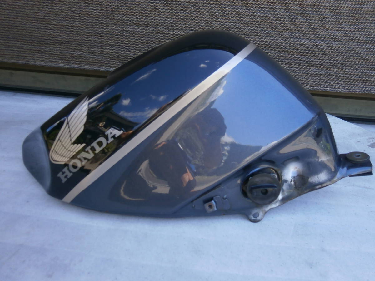 ホンダ CBR250R ○CBR250R MC19 純正 ガソリンタンク 黒銀金 サビなし