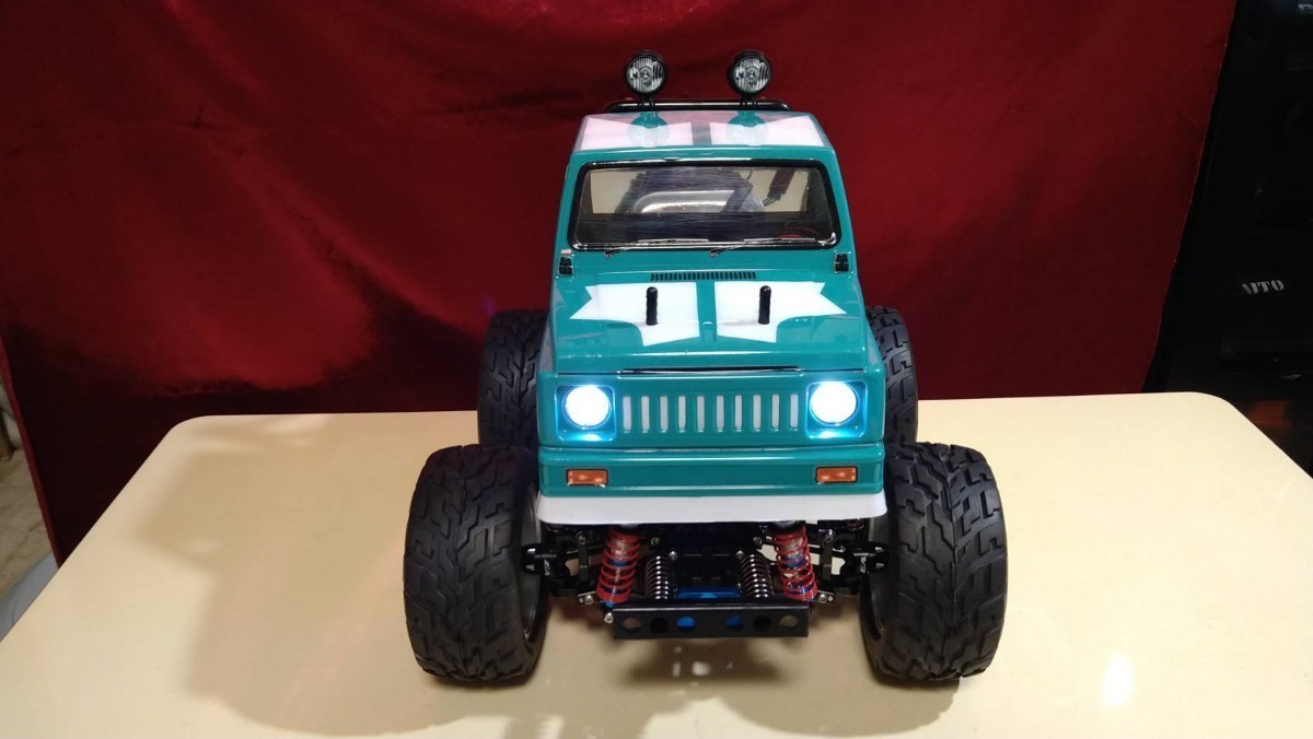 タミヤジムニーボディーとGF01シャーシの販売 格安スタート！！タミヤ