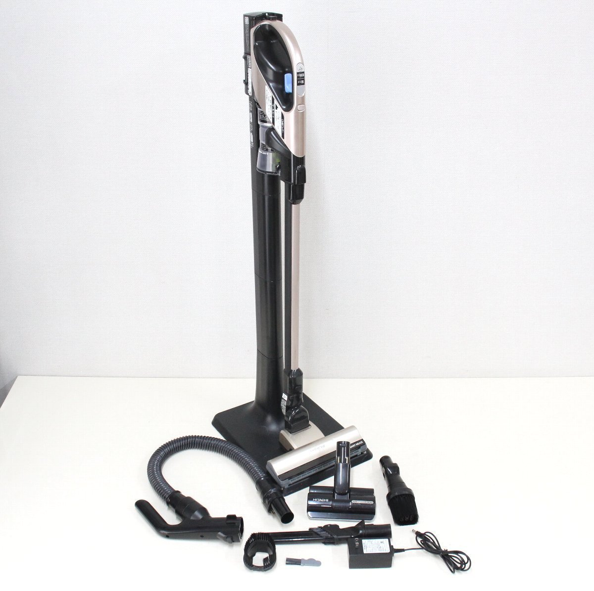 jq77□難あり品◇日立◇充電式掃除機◇PV-BH900G◇2019年製◇動作品