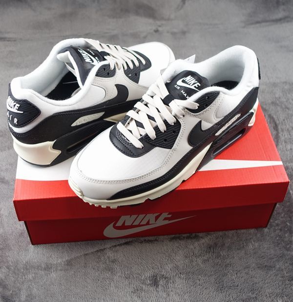 新品 NIKE AIR MAX 90 ナイキ エア マックス 90 ホワイト/ブラック DQ8974-100 日本国内正規品 スニーカー メンズ 28.5cm