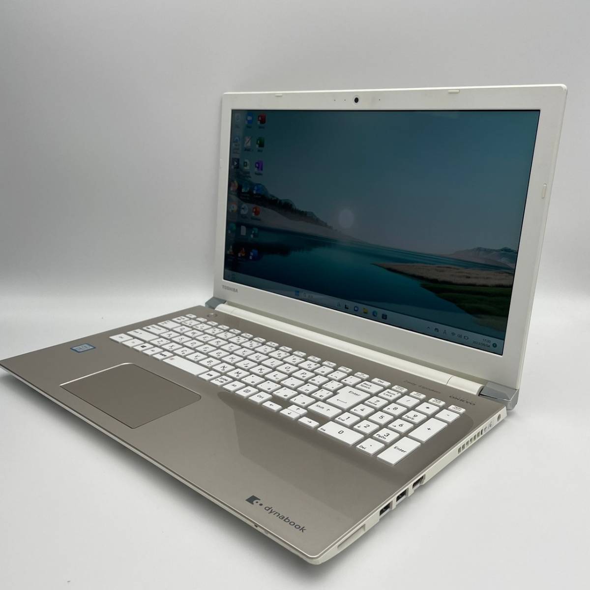 極上メモリ20GB))第8世代i7/新品爆速SSD/Windows11，Core i7-8550U