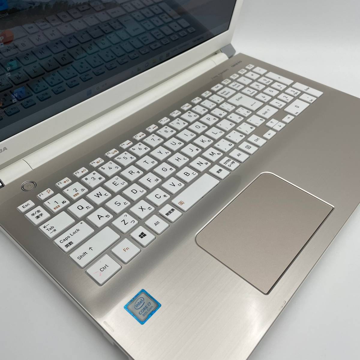 極上メモリ20GB))第8世代i7/新品爆速SSD/Windows11，Core i7-8550U