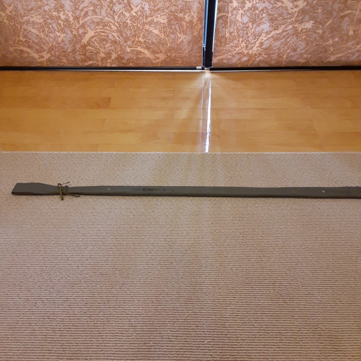 ヘラブナ釣り竿　カーボン　先紋峰　飛造り　18尺　美品