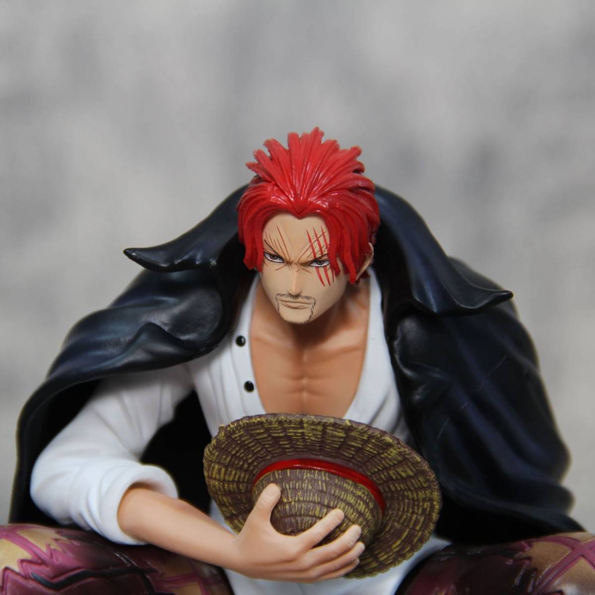 1円スタート！送料無料！ワンピース GK ONE PIECE 赤髪のシャンクス