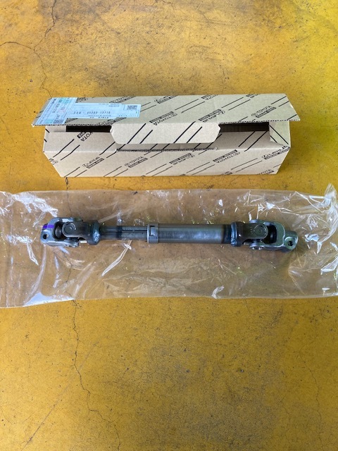 トヨタ純正　インタミディエイトシャフトASSY　№2　30系プリウス　45260-12710　新品